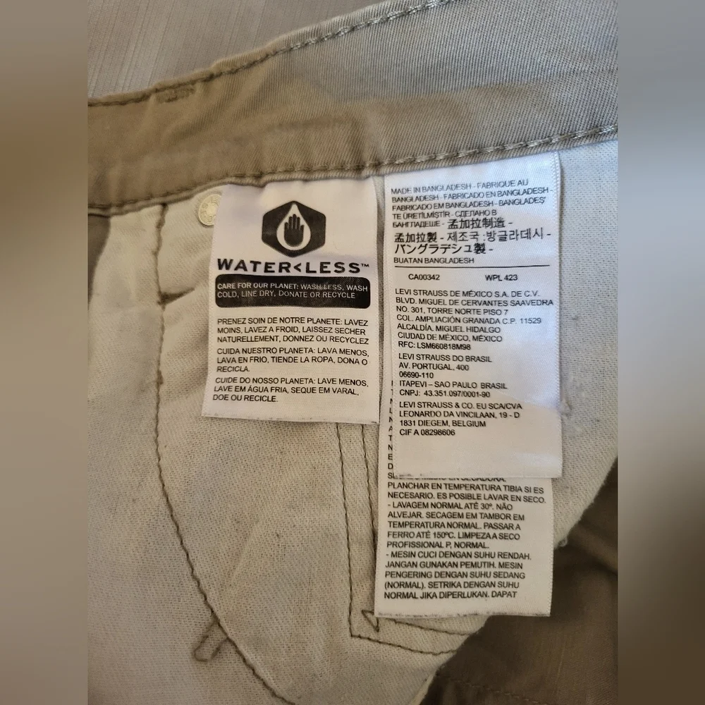 NWOT Levi's Tan Denim Jeans, Size 38 X 30 * Please See Notes - Picture 8 of 10